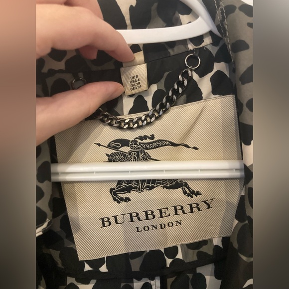 Authentic Burberry Leopard Print Jacket Black Grey White - Picture 3 of 4